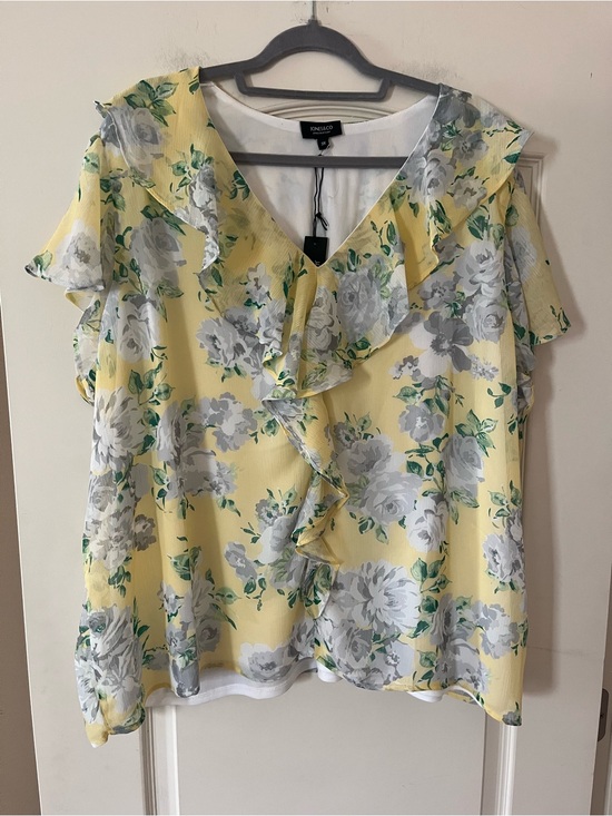 Jones New York Tops - Jones & Co Light Yellow Floral Ruffle V-Neck Blouse Short Sleeve Size 3X